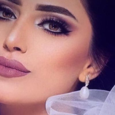 تقديس النفس يخلُق منك شخصاً عظيماً . عضوه في مؤسسة اعلانات بلاحدود لنشر والدعايه