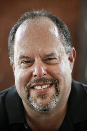 Managing Owner of The Audio Hunters, The Vinyl Revivers and Sound Reps, LLC. as well as Realtor, Member of HCAR, MAR, & NAR. Raquetball bum, DAD of 2 girls.