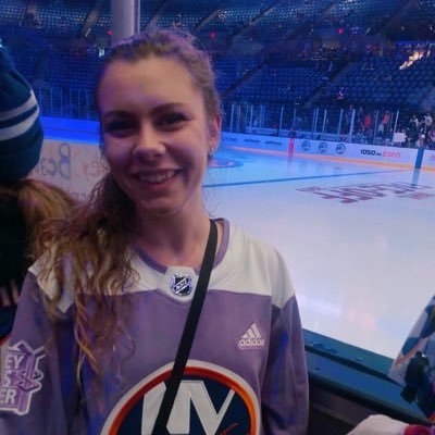 Talking about Taylor Swift, the Islanders, and the Bachelor