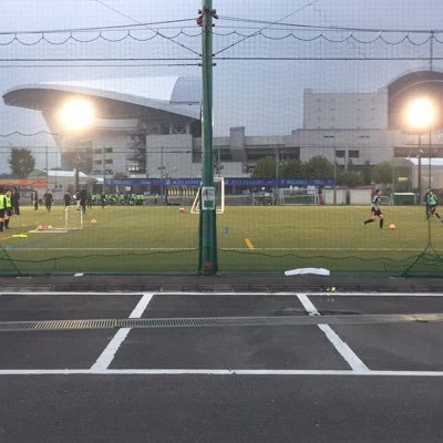 子供がサッカーを始めて、目覚めた素人サッカー親父。 しかし最近少し熱が冷めて指導者ライセンス失効。 PETEROCK大好きおじさん　　#dance897