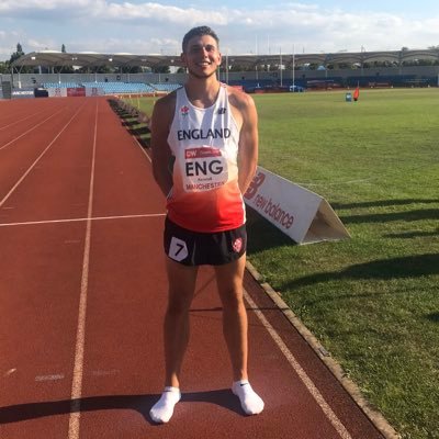 Decathlete. Kent. English Grad. Supported by @hildenpark and Comxps, a leader in Recruitment. Contact at https://t.co/RgtCl0mQtD