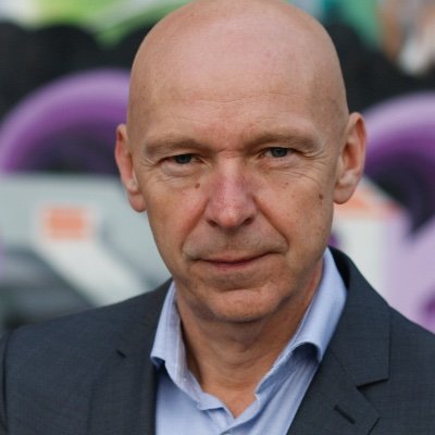 RudiVanEs's profile picture. Geeft ongevraagd feedback | Tegen de stroom in | Positief denken | No guts no glory | REVE Performance Consulting