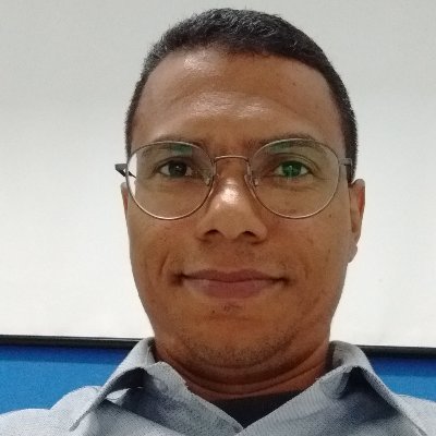 Professor universitário (FAN/FGV) e revisor de periódicos científicos. Mestre em Ensino de Matemática (UFAL). Especialista em Educação Matemática e EaD.