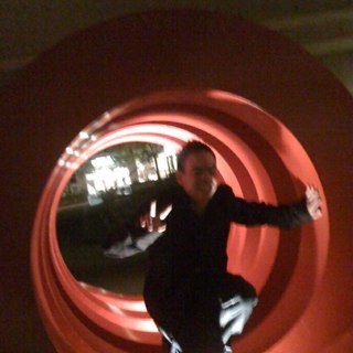 johnny_tran82's profile picture. oh herro!