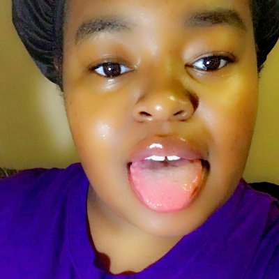 I’m 18😜Positive vibes only‼️Yunna Gang🤤Bi🤪♥️Future Singer🥰Goofy😂Cool😎Money lover Sc: Jstt_yunna Ig:lovelyyunna18 Stress-free