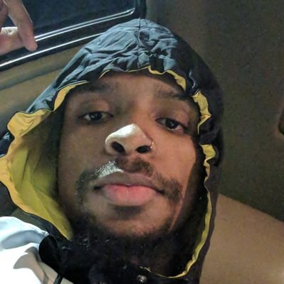 _phreedom's profile picture. 🌘🦉