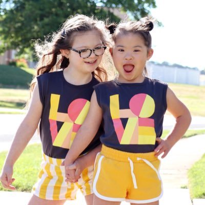 EXTRA_extra_mom's profile picture. life with my EXTRA extra crew!!