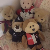 Roslyn Monkus 😇🔴⚪️⚫️ (@saintrozzy) 's Twitter Profile Photo