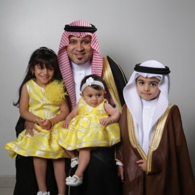 أخصائية تغذية علاجية ،، أم لأربعة أطفال مميزين حسين والريم وفاطمة وديمة .. 💞وان طال الدعاء اللهم عائلتي بكل يوم