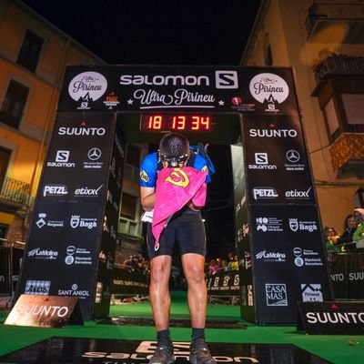 Geòleg fanàtic de les muntanyes, alpinista i atleta de llargues distàncies