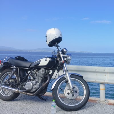 沖縄生まれ沖縄育ちの三重県在住！ 沖縄ではNSR50とSR400。こっちでは、NS-1(放置プレイ)&インテグラ乗ってます