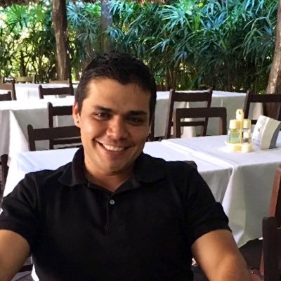 CaePostigo's profile picture. 