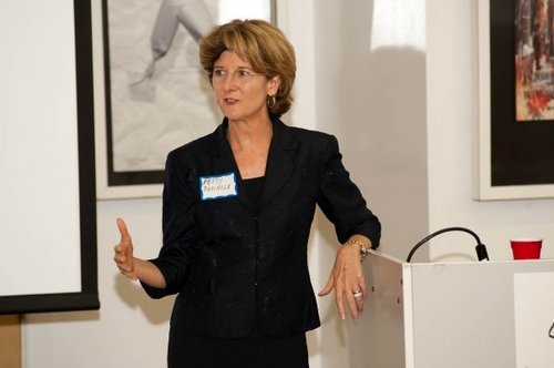 PattyFarinola's profile picture. I'm a coach and counselor. My focus is on love relationships and personal empowerment.