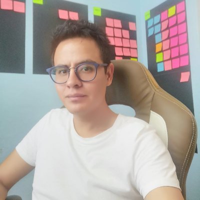 Me gusta la vida entre código, amante de la tecnología. Filósofo, programador (PHP, JQuery, Backbone, Nodejs, Python etc). Todo en uno :).