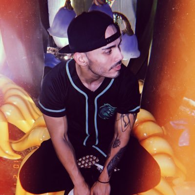 zoorita29's profile picture. rave papa but I prefer if you call me rave daddy |