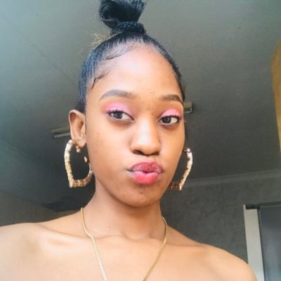 AliceJonasTwin1's profile picture. 😈baddest in bw😈