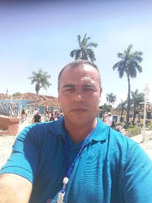 OscarAyalaGonz6's profile picture. Mi amor y dedicación a la familia, el respeto a los amigos (as), la dedicación al trabajo.