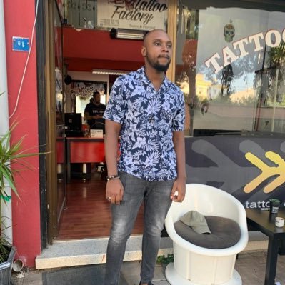 tolushooga's profile picture. recording artist , song writer ,Grammy award winner ... https://t.co/vat6Zi6q2P