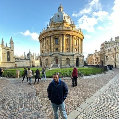 MLE @Solvo.ai |

Previously RS @ https://t.co/wlOBApSZZ9 @jpmorgan |

MSc student @CompSciOxford @whi_rl |

Undergrad @iitmadras