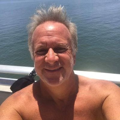 JohnShe45932971's profile picture. 