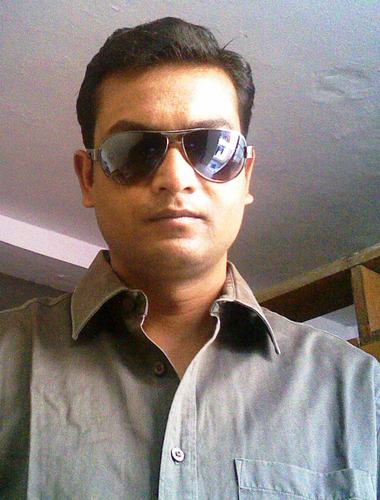 LakshPau's profile picture. Working in IT Company.
