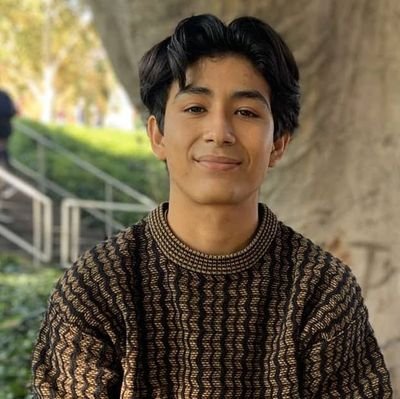 CoolioJulio99's profile picture. did i remember to lock my car?