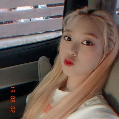 【+𝟔𝟐 】𝑭𝒊𝒌𝒔𝒊𝒐𝒏𝒂𝒍 – ; 𝑨𝒅𝒓𝒆𝒂 𝑺𝒉𝒆𝒓𝒓𝒆𝒏 𝑯𝒊𝒍𝒇𝒐𝒏 , seorang gadis yang bucin sama makanan dan koocheng🐱🍦