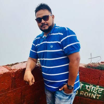I enjoy to make friends and I want to encourage my life by following my true inspiration....