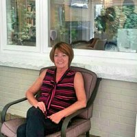 Linda Bentley - @LindaBe09889528 Twitter Profile Photo