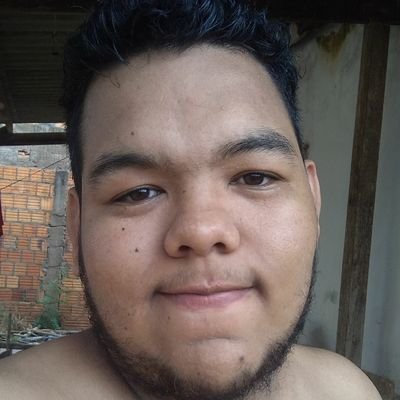 Jogo Valorant, Fortnite e Lol, se quiser jogar junto é só chamar. L(G)BTQ+🏳️‍🌈