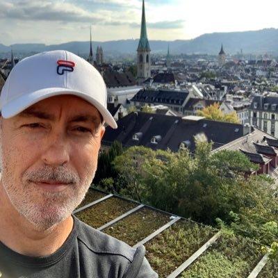 lumigomes's profile picture. Je suis là, en apprenti-sage