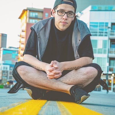 Profile Picture of Devan.christopher.photography (@devancphotos) on Twitter