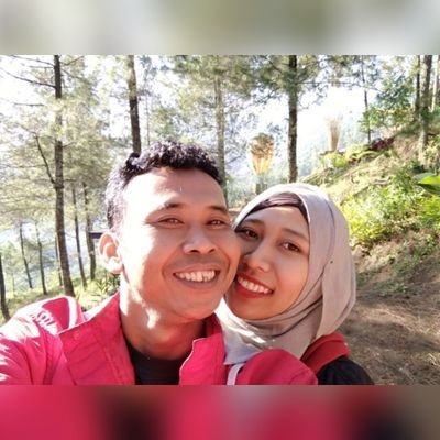 Astiti_Cahyati's profile picture. best use of time,,, so as not to regret later ........
keep the spirit and always keep our faith ^_^