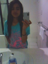 LoveMrs_Diviney's profile picture. getting heaps of money lol :) im rich but not that rich.....