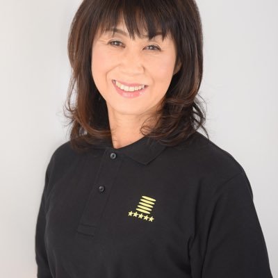 背骨コンディショニングのインストラクターです。 横浜.自由が丘.元町.京急蒲田.荻窪で個別矯正や仙骨枕使った体操をやっています。 趣味は旅行です 。ブログ https://t.co/JSXrh9lZwO