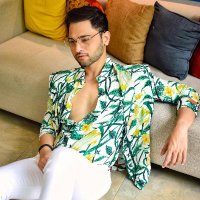 Jainam Vora (@vorasahab) 's Twitter Profile Photo Jainam Vora (@vorasahab) 's Twitter Profile Photo
