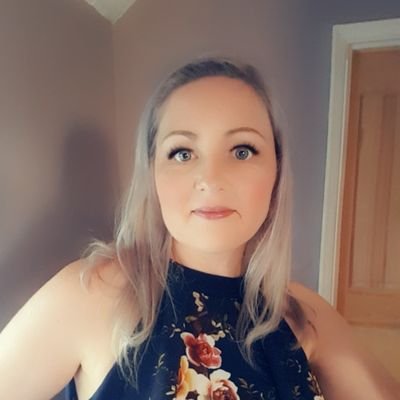 KnaptonWendy's profile picture. 