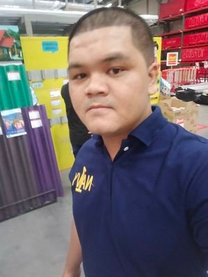 kris77020845's profile picture. 