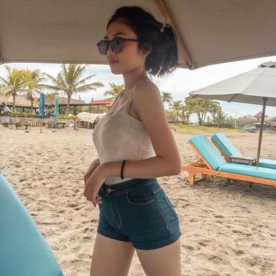 Diarynakal1's profile picture. untuk join grup atau koleksi lain nya wajib folow Instagram @Diarynakal