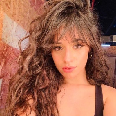 whyyft's profile picture. 「🌼」i'm a girl with a whole lot of baggage yeah