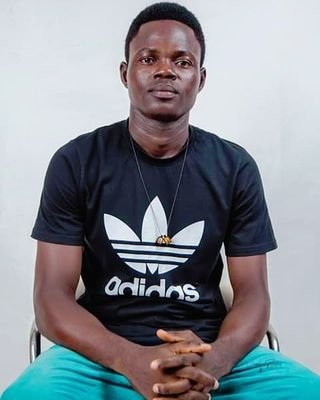 rubukutus's profile picture. Am a simple Guy but also have Mr. no nonsense attitude. #TD♒