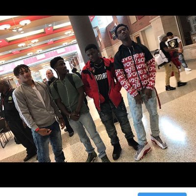 derrion00489517's profile picture. 