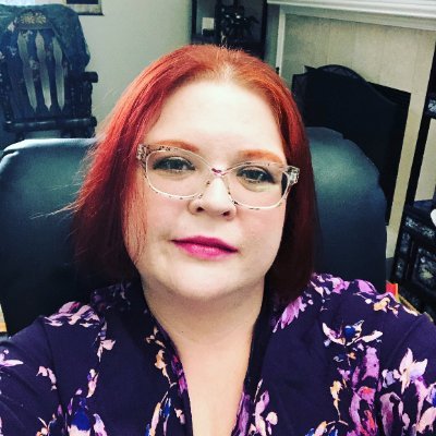 headstrong_gal's profile picture. DND player & aspiring DM trying to make friends during the Plague