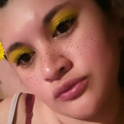 19almamia89's profile picture. muy novelera📺💕 .Mi debilidad son los vídeos todo novelas película románticas. amo escuchar música cuarteto,reggeton,cumbia todo tipo🎼
♍Virginiana🌹