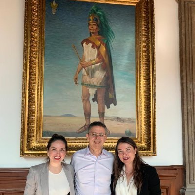 ReginaVazquezS's profile picture. Lic. Relaciones Internacionales, ex Diputada federal y local, empresaria, libertaria y creyente de los valores humanos. Sólo tengo y uso está cuenta en Twitter.