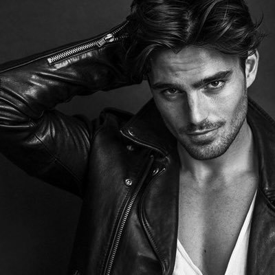 Nothing to see here, true? • Fuck off. • #BlackDaggerBrotherhood Roleplay 18+