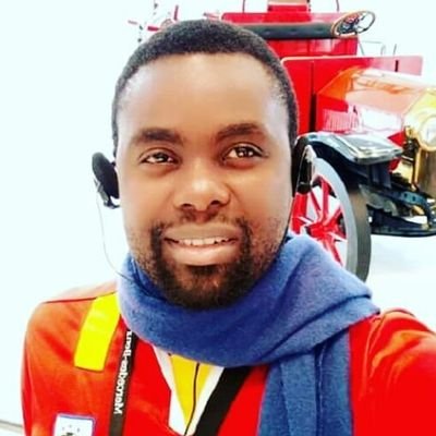 Artist | Social Justice Activist & Youth Developer; Passionate about education | Africa's integration | Sustainability | Diversity | Traveling | Gardening