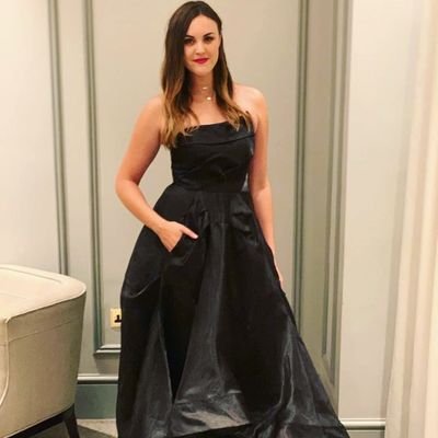 instagram- ashleighbutler7
BGT winner, dog lover, accident prone, and extreme wine drinker!