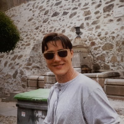 rariasg's profile picture. A Technology Enthusiastic looking new ways to be happier!! @minsaitbyindra https://t.co/TgHDYF2LRg https://t.co/nAK6gf3wn4…