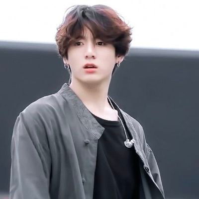 jeonmygold's profile picture. Heey, turn on the notification and let's love JK together 😄❤️
'And suddenly you're all I need, the reason why I smile'
전 정국 ~♡ - Fan account -